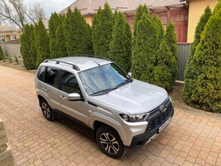 2025 Lada (ВАЗ) Niva Travel I, серебристый, 1450000 рублей, вид 2