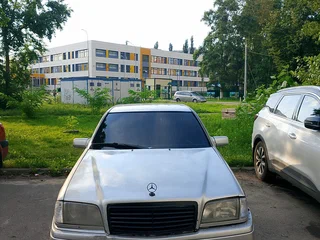 1995 Mercedes-Benz C-Класс 180 (PMS) I (W202), серый, 85000 рублей, вид 1