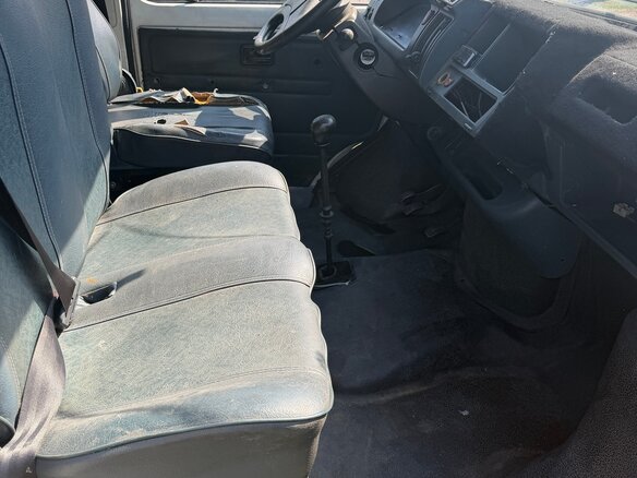 1995 Renault Trafic, белый, 350000 рублей - вид 3