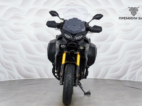 2023 Yamaha MT-09 Tracer (FJ-09), чёрный, 1427000 рублей, вид 4