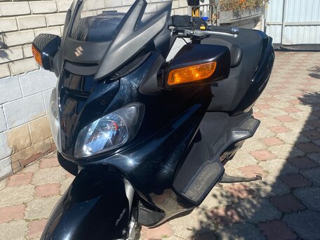 2011 Suzuki Burgman (SkyWave) 650, чёрный, 420000 рублей, вид 1