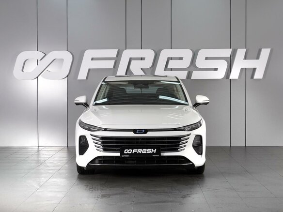 2024 FAW Bestune B70 I Рестайлинг, белый - вид 2