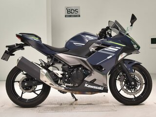 2021 Kawasaki Ninja 400, синий, 630000 рублей, вид 4