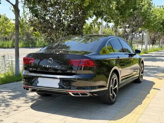 2023 Volkswagen Magotan B8 Рестайлинг, чёрный, 1600001 рублей, вид 4