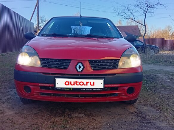 2002 Renault Symbol I Рестайлинг, красный - вид 3