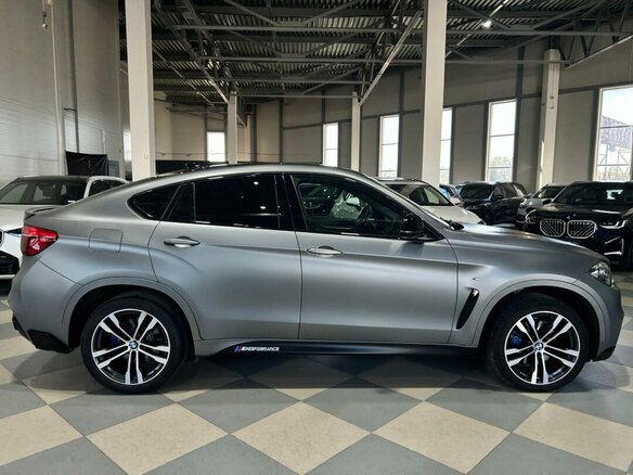 2017 BMW X6 40d II (F16), серый, 4379000 рублей - вид 3