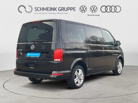 2022 Volkswagen Multivan T6 Рестайлинг, синий, 5350000 рублей - вид 6