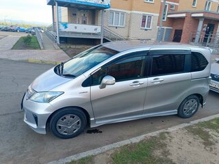 2013 Honda Freed I Рестайлинг, серебристый, 980000 рублей, вид 4