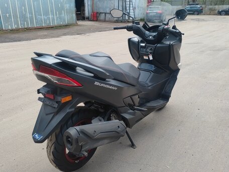 2018 Suzuki Burgman (SkyWave) 400, чёрный, 499000 рублей, вид 3