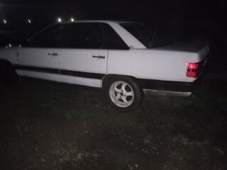 1983 Audi 100 III (C3), белый, 145000 рублей, вид 2