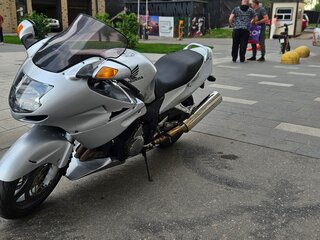 2001 Honda CBR 1100 XX, серебристый, 550000 рублей, вид 2