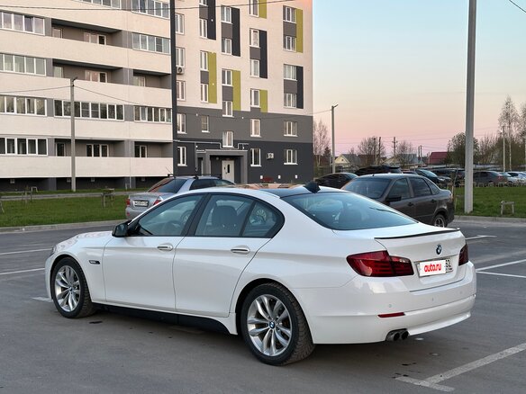 2012 BMW 5 серии 520d VI (F10/F11/F07), белый, 1800000 рублей - вид 6