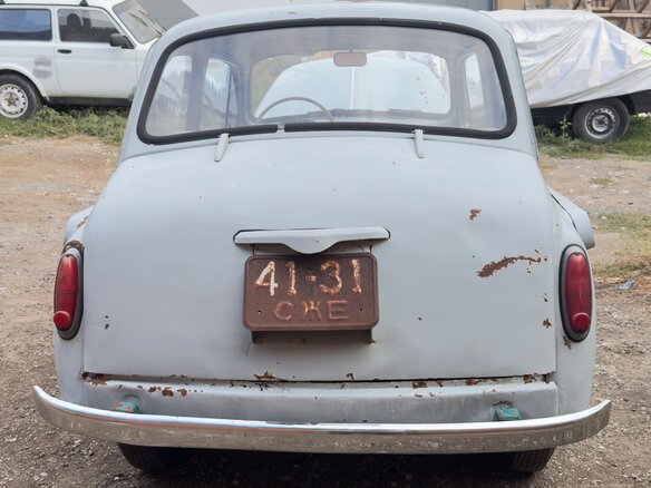 1968 ЗАЗ 965, серый, 250000 рублей
