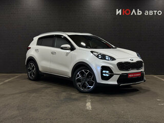 2020 Kia Sportage IV Рестайлинг, белый, 2500000 рублей, вид 3
