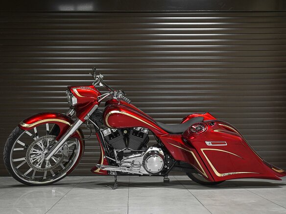 2014 Harley-Davidson Road King, красный, 1999000 рублей - вид 4