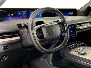 2026 Lincoln Navigator V, чёрный, 16300000 рублей, вид 5
