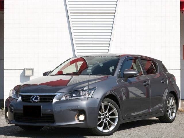 Открыть фотографии: Lexus CT I