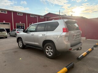 2011 Toyota Land Cruiser Prado 150 Series, серебристый, 2750000 рублей, вид 5