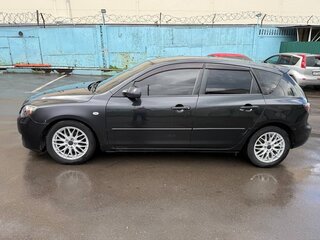2007 Mazda 3 I (BK) Рестайлинг, чёрный, 460000 рублей, вид 4