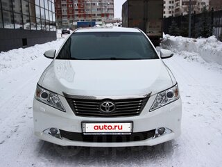 2013 Toyota Camry VII (XV50), белый, 1600000 рублей, вид 2