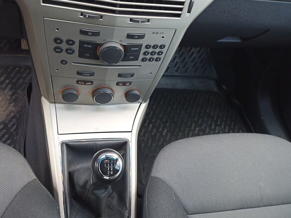 2008 Opel Astra H Рестайлинг, серый, 600000 рублей - вид 18