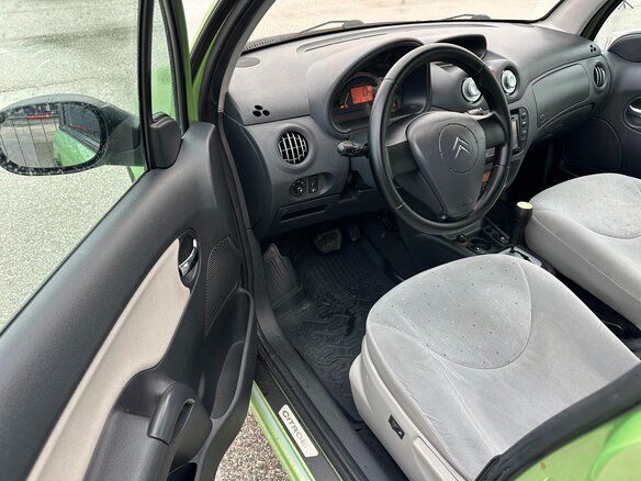 2004 Citroen C3 I, зелёный, 447000 рублей - вид 12