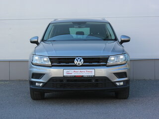 2018 Volkswagen Tiguan II, серебристый, 1985000 рублей, вид 3