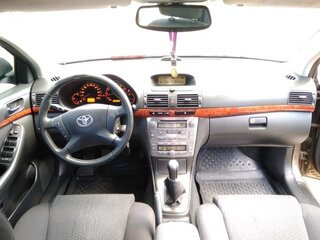 2003 Toyota Avensis II, бежевый, 570000 рублей, вид 3