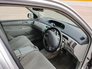 2000 Toyota Vista V (V50), серый, 570000 рублей, вид 5
