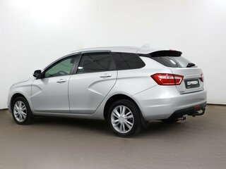 2018 Lada (ВАЗ) Vesta SW I, серебристый, 930000 рублей, вид 2