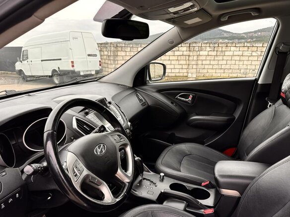 2013 Hyundai ix35 I, серый, 1580000 рублей - вид 7