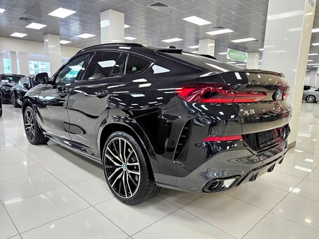 2025 BMW X6 40d III (G06) Рестайлинг, чёрный, 14599000 рублей, вид 4