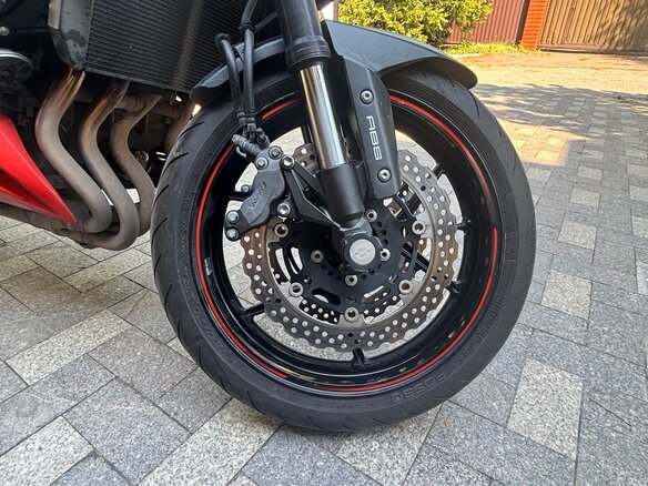 2014 Kawasaki Z 800, оранжевый, 550000 рублей - вид 6