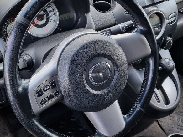 2008 Mazda 2 II (DE), фиолетовый - вид 4