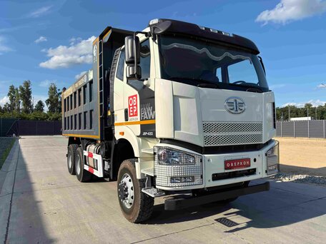 2022 FAW J6 CA3250, белый, 6300000 рублей, вид 1