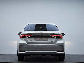 2022 Toyota Corolla XII (E210), белый, 1490000 рублей, вид 3