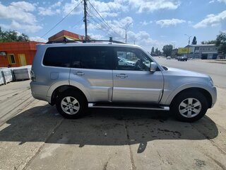 2011 Mitsubishi Pajero IV Рестайлинг 1, серебристый, 2300000 рублей, вид 5