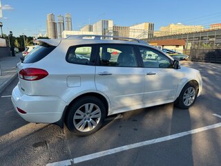2011 Subaru Tribeca I Рестайлинг, белый, 900000 рублей, вид 4