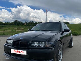 1998 BMW 3 серии 318i III (E36), чёрный, 600000 рублей, вид 1
