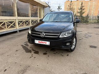 2015 Volkswagen Tiguan I Рестайлинг, чёрный, 1600000 рублей, вид 2