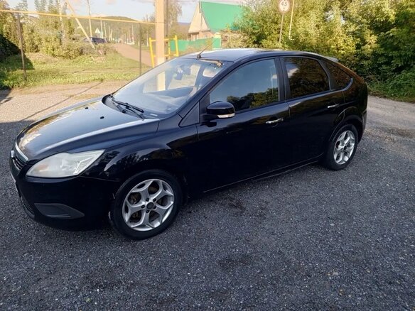 2010 Ford Focus II Рестайлинг, чёрный, 500000 рублей - вид 10