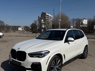 2019 BMW X5 40i IV (G05/G18), белый, 6250000 рублей, вид 1