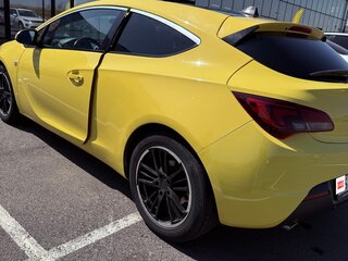 2013 Opel Astra GTC J Рестайлинг, жёлтый, 1000000 рублей, вид 5