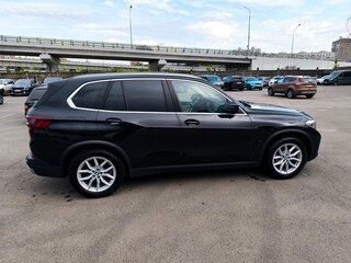 2021 BMW X5 30d IV (G05/G18), чёрный, 6900000 рублей, вид 3