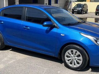2018 Kia Rio IV, синий, 1150000 рублей, вид 1