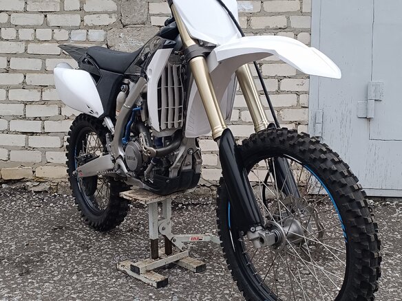 2012 Yamaha YZ250F, белый, 300000 рублей