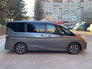 2021 Nissan Serena V (C27) Рестайлинг, серый, 3050000 рублей, вид 3
