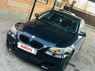 2003 BMW 5 серии 520i V (E60/E61), чёрный, 650000 рублей, вид 2