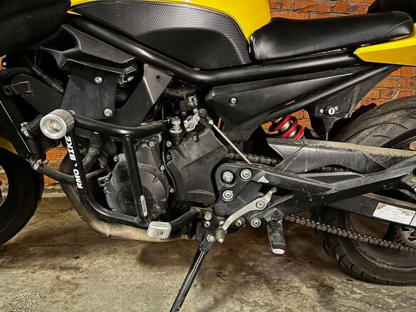 2009 Yamaha XJ6 (FZ6R), жёлтый, 550000 рублей - вид 8