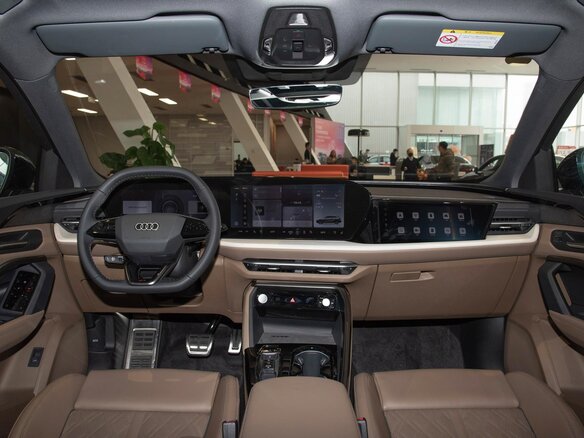 2026 Audi Q5 L III (GU), зелёный, 6476000 рублей - вид 18